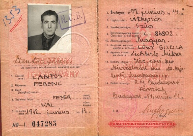 Carte d’identité hongroise de Ferenc Nilof. Musée canadien de l’immigration du Quai 21 (DI2013.1348.9b).