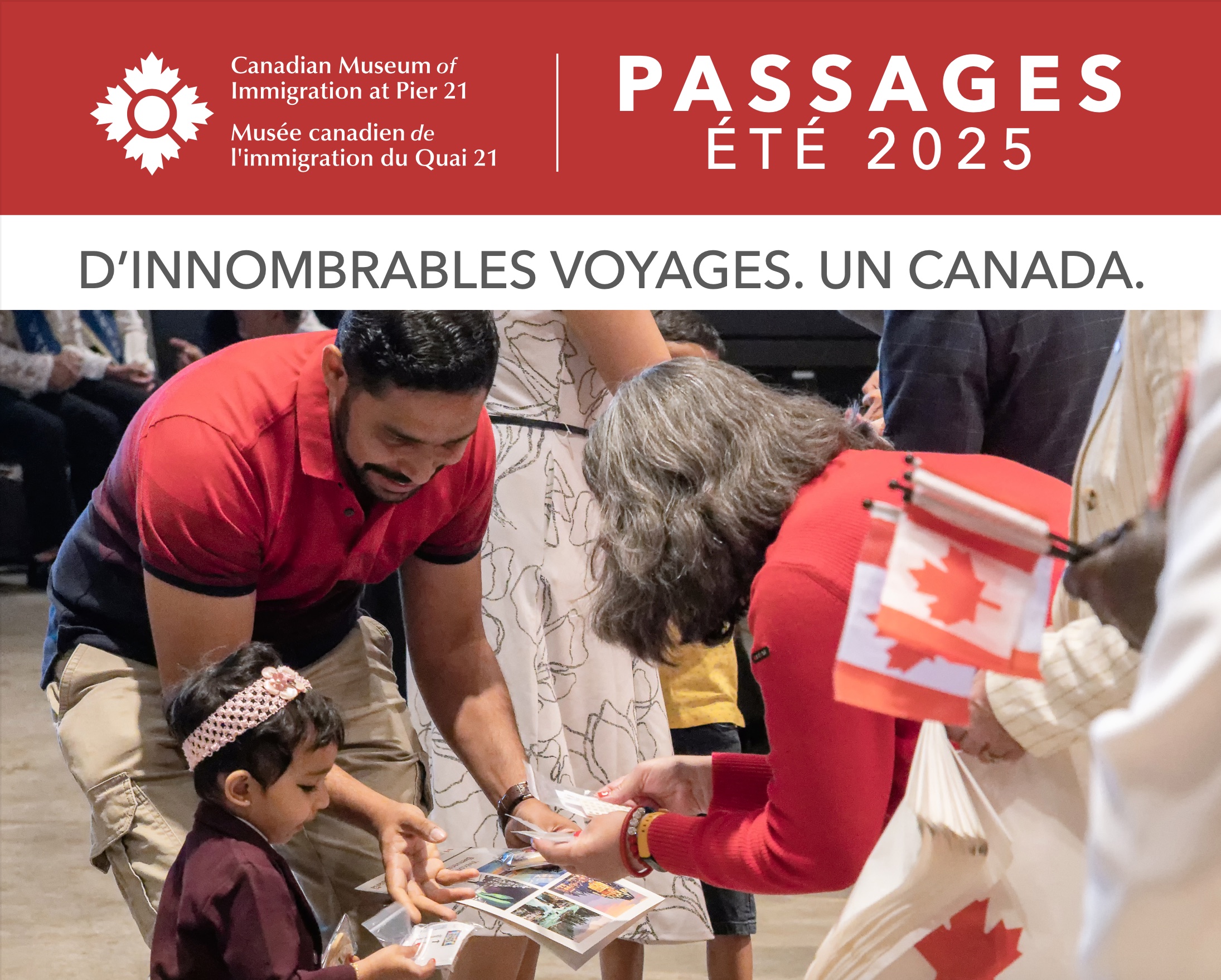 Couverture de l’édition estivale de Passages, avec une bannière rouge et une image de Marie Chapman se penchant pour donner des bibelots à une enfant et à son père.