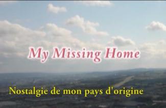 Ciel nuageux au-dessus d’une petite ville.