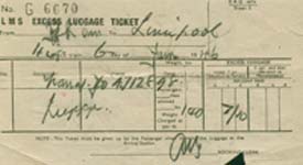 Vieux document indiquant Excess Luggage Ticket-Liverpool.