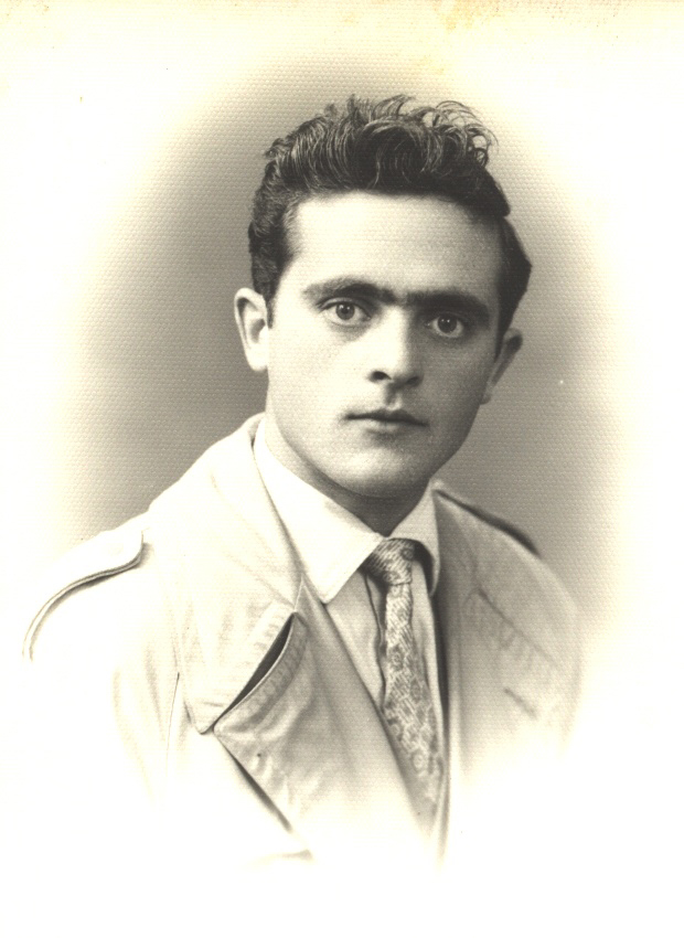 Portrait d'un jeune homme.