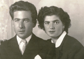 Tête et épaules portrait d’homme et de femme.