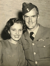 Jeannie et Harold en jeune couple.
