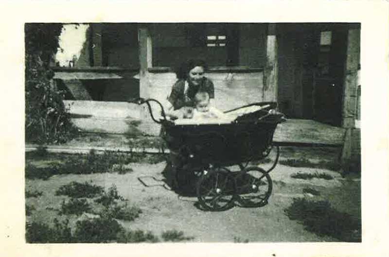 Phyllis et Clifford - 1945